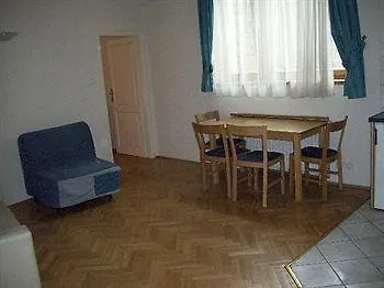 Domino 2* Kraków