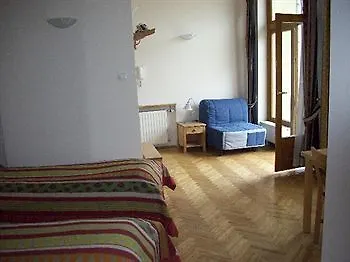 Domino 2* Kraków