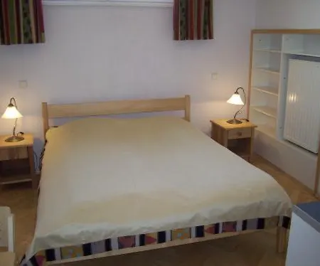 Domino Hotel apartamentowy 2*